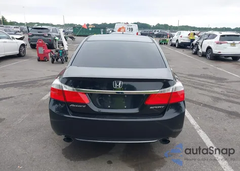 2013 Honda Accord Sport z USA, uszkodzony, nr VIN 1HGCR2F55DA284678